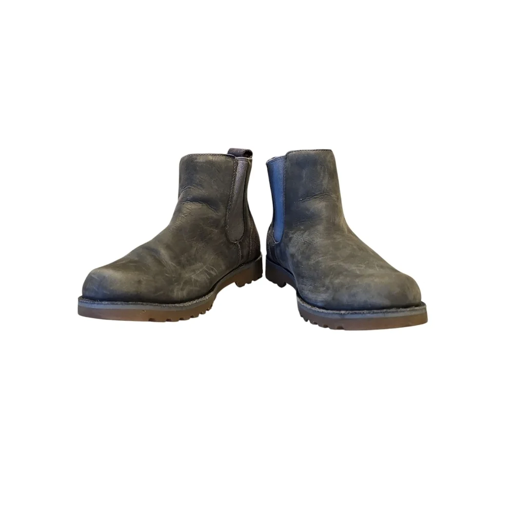 UGG cozy shearling